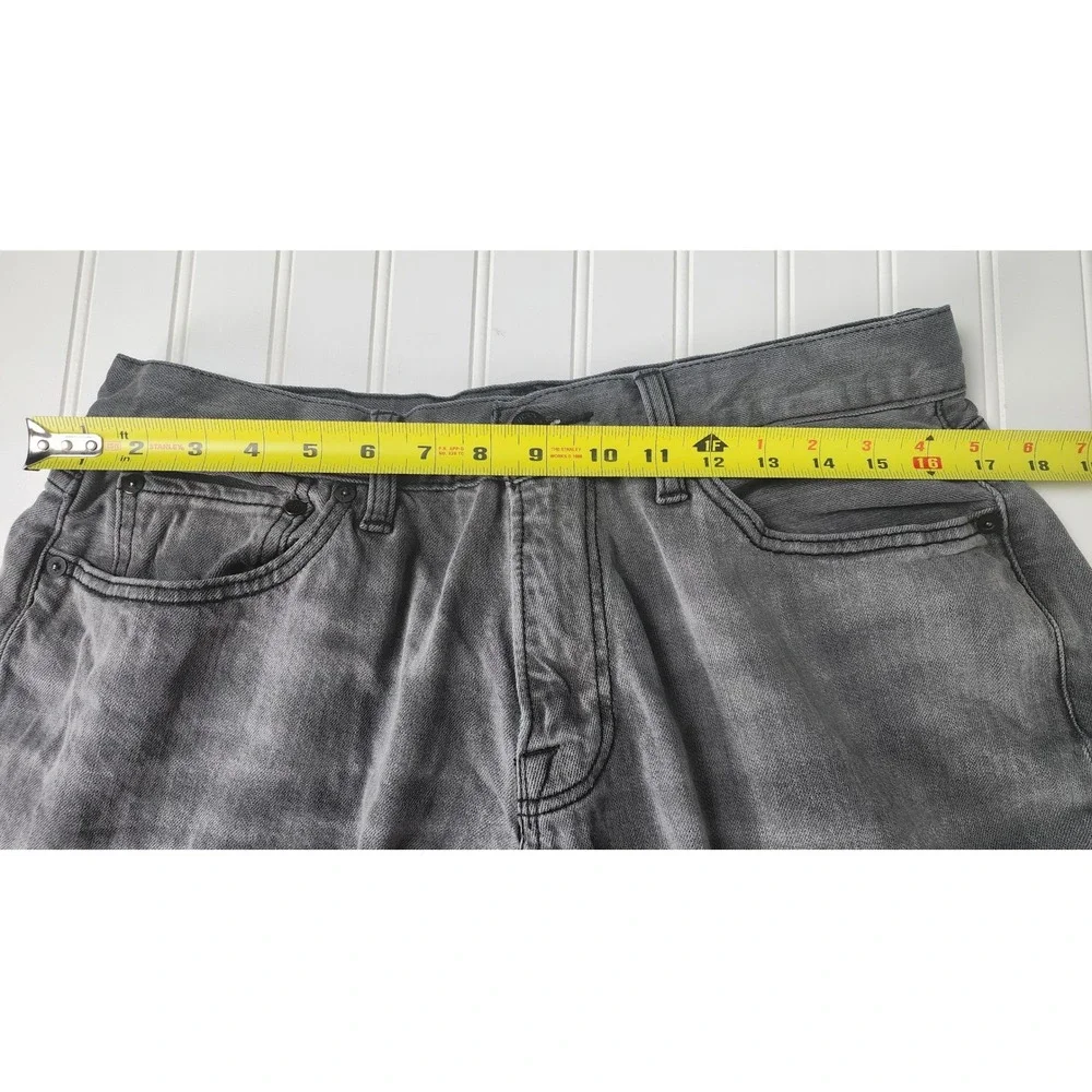Lucky Brand Mens Jeans 221‎ Size 32x34 Original Straight Jeans Gray Wash